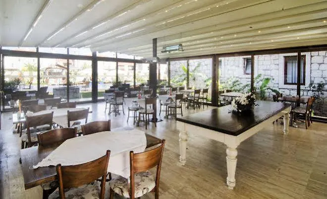 Pupil Alacati Otel